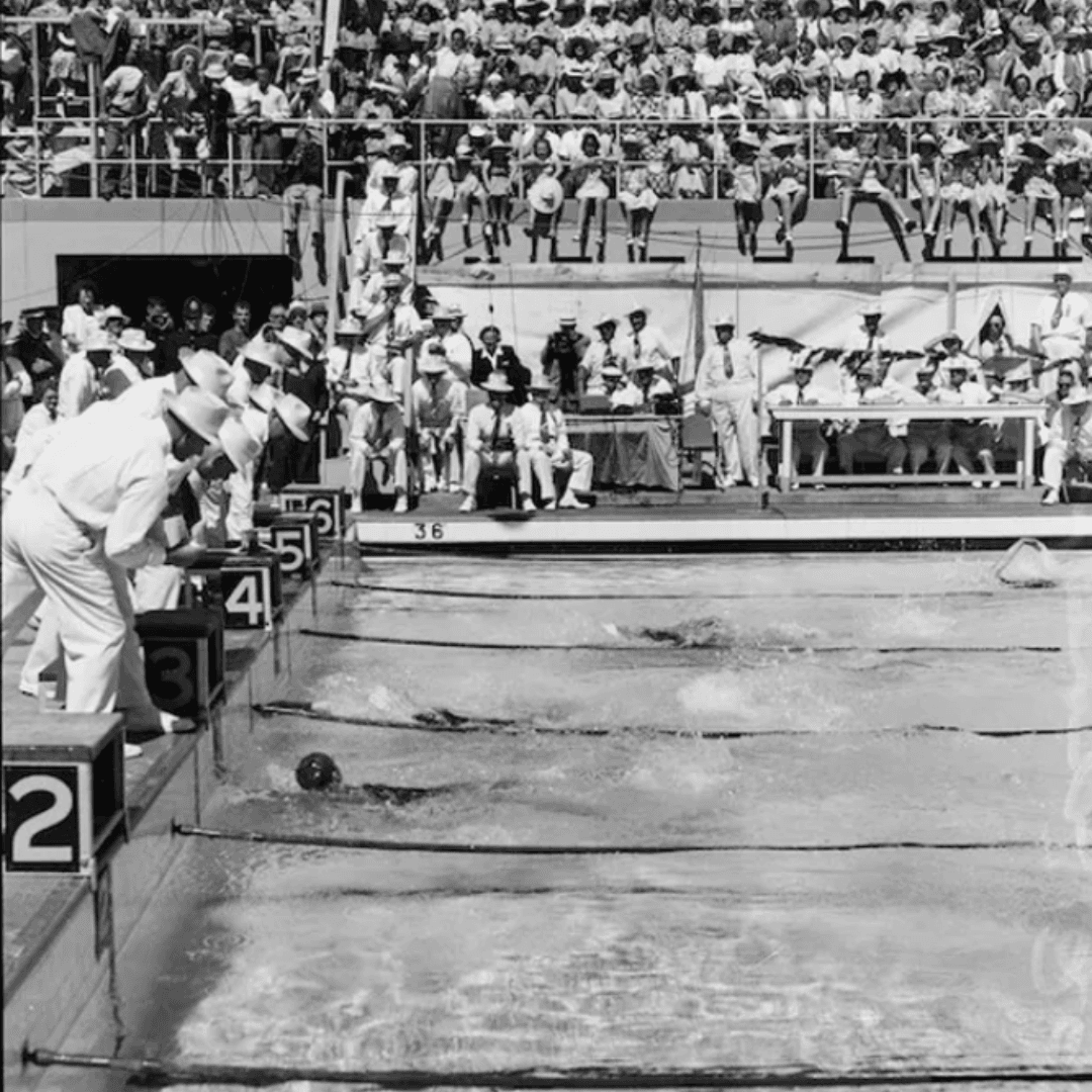 Black and white photo of race at the 1950 British Empire Games