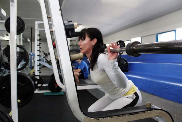 Tania Doing Squats for a better butt